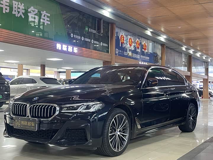 Фото 1 - BMW 5 Series