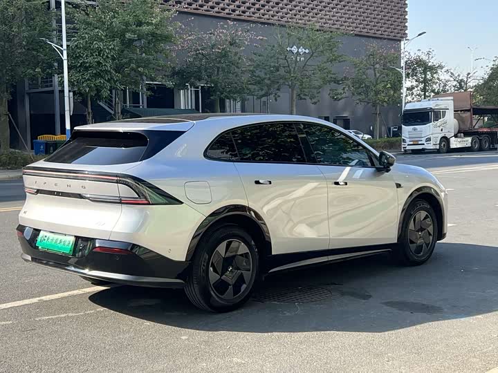 Фото 6 - XPeng G7