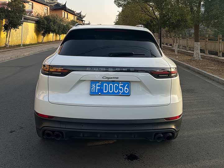 Фото 4 - Porsche Cayenne