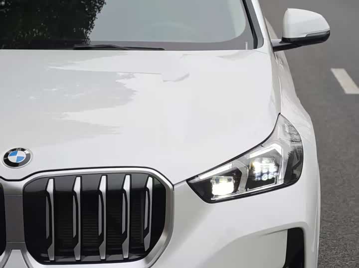 Фото 4 - BMW X1