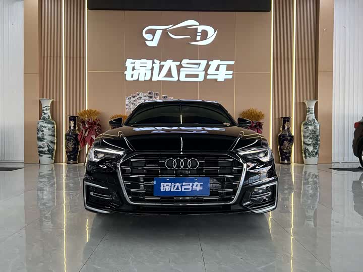 Фото 2 - Audi A6L