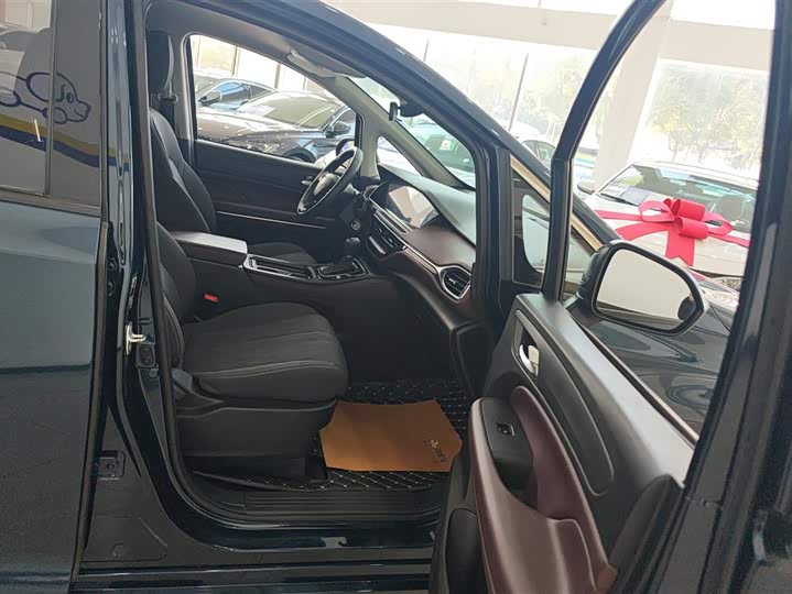 Фото 8 - GAC Trumpchi M6