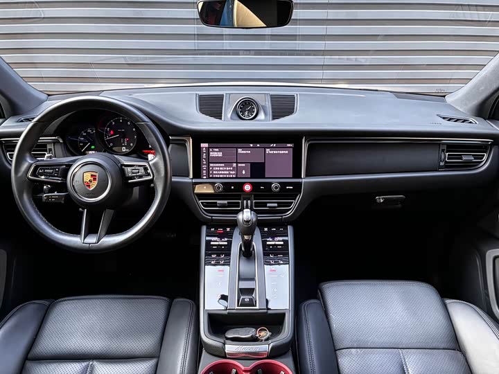 Фото 7 - Porsche Macan