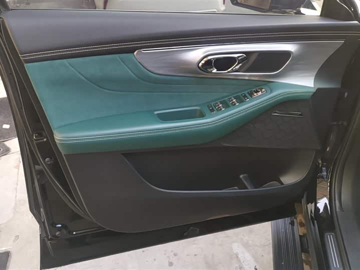 Фото 7 - GAC Trumpchi GS8