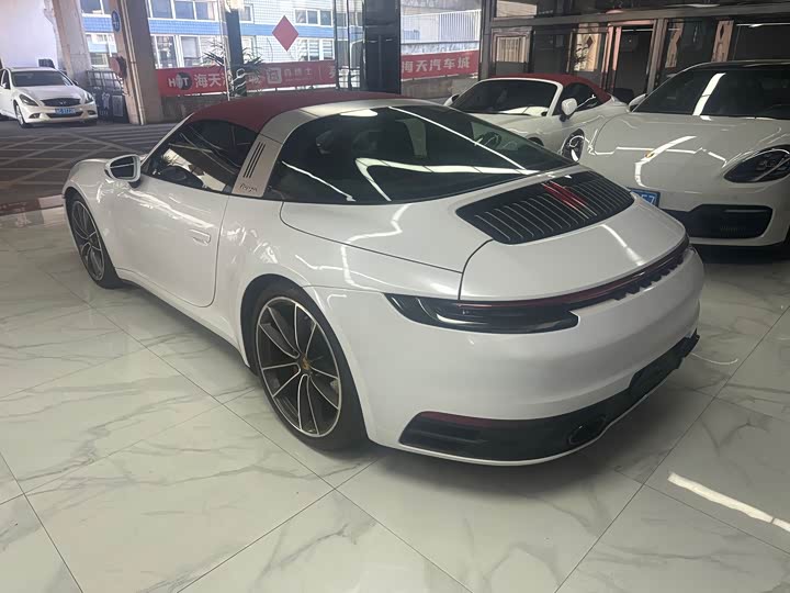 Фото 5 - Porsche 911