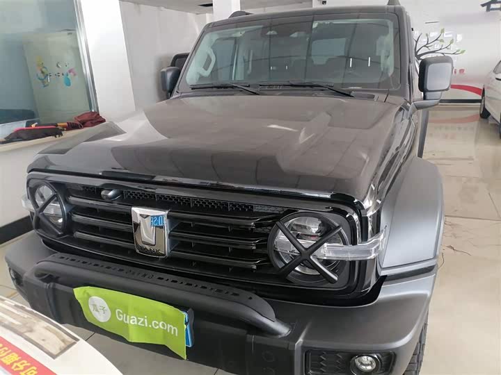 Фото 3 - Tank 300