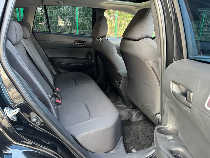 Фото 6 - Toyota Corolla Cross