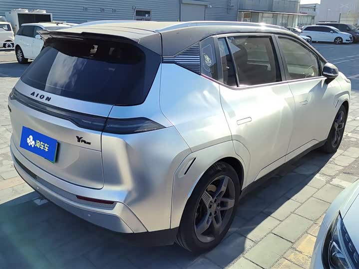 Фото 3 - GAC Aion Y