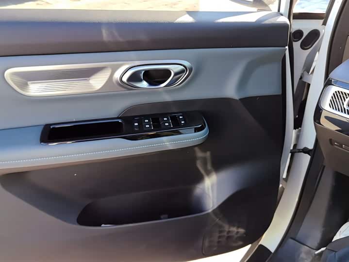 Фото 7 - GAC Aion Y