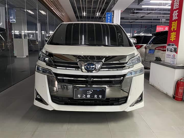 Фото 2 - Toyota Vellfire