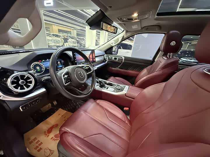 Фото 7 - Tank 400 Hybrid