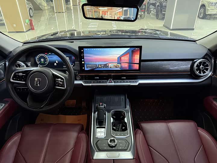 Фото 8 - Tank 400 Hybrid