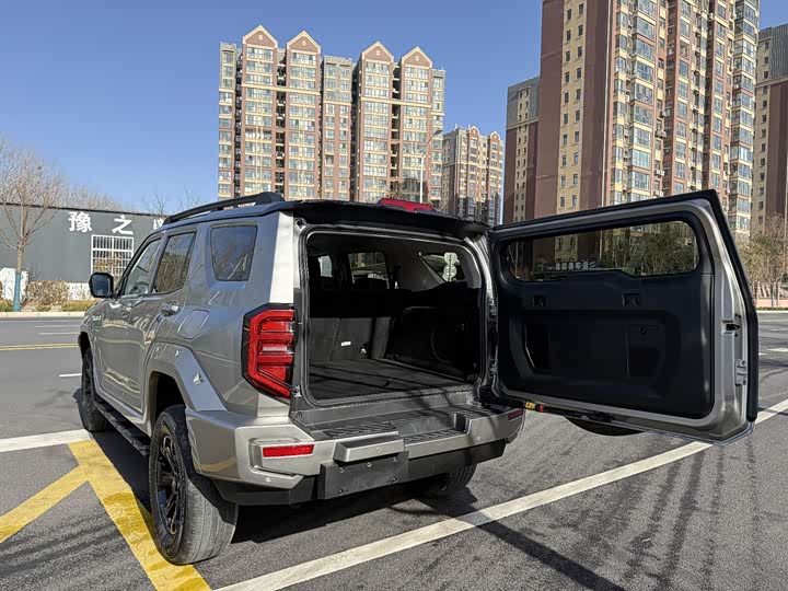 Фото 6 - Tank 400