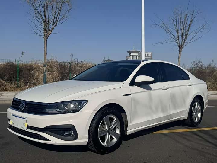 Фото 2 - Volkswagen Lamando L