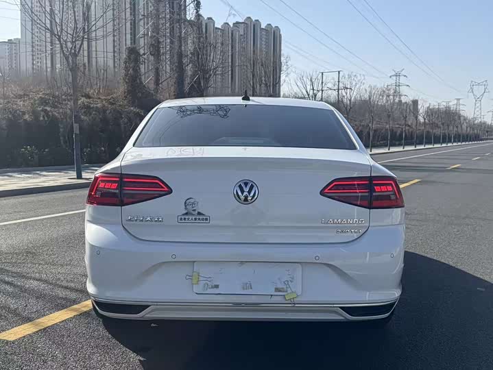 Фото 7 - Volkswagen Lamando L