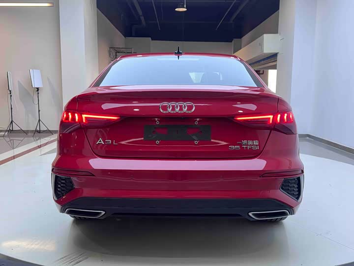 Фото 5 - Audi A3