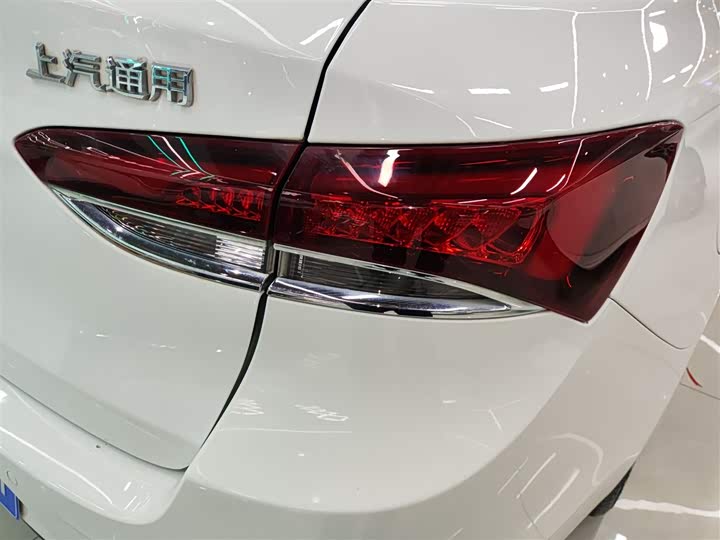 Фото 8 - Buick Excelle GT