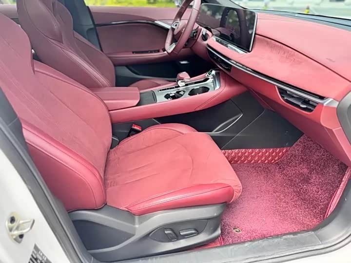 Фото 2 - MG Motor 7