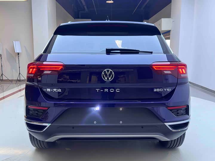 Фото 5 - Volkswagen T-Roc