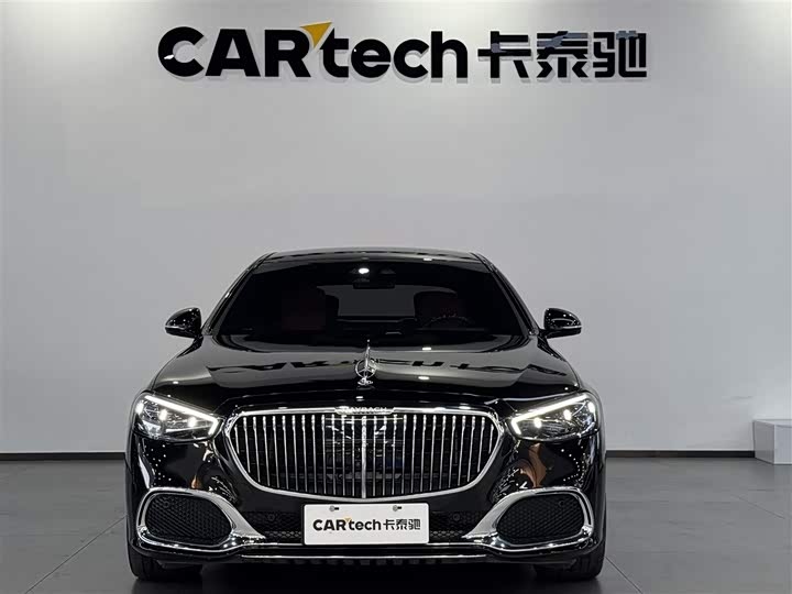 Фото 2 - Mercedes-Benz Maybach S-Class