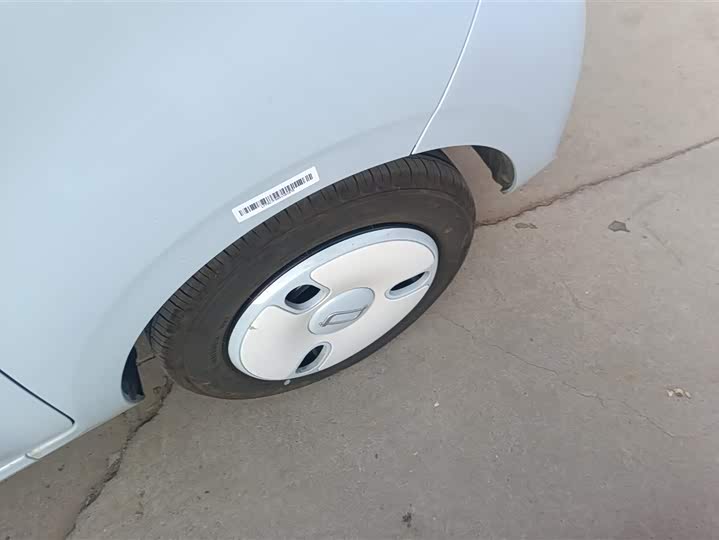 Фото 6 - Bestune Pony