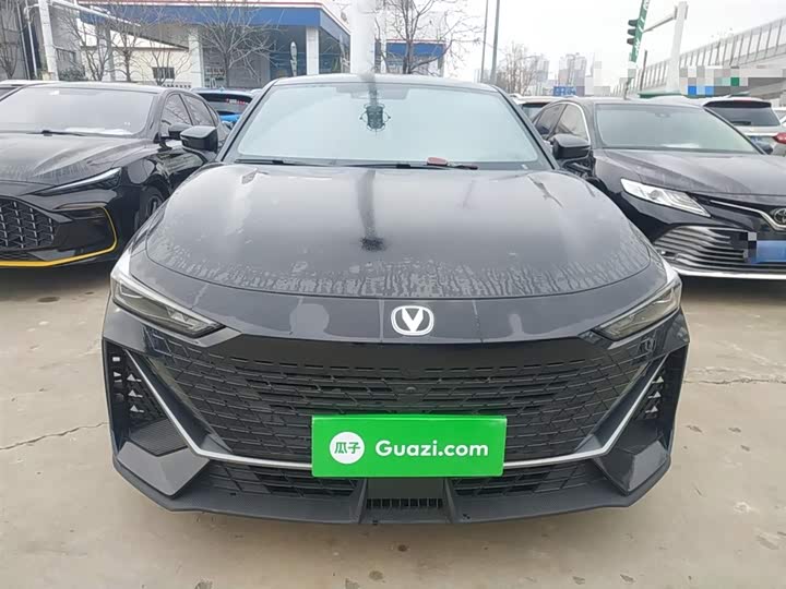 Фото 3 - Changan UNI-V