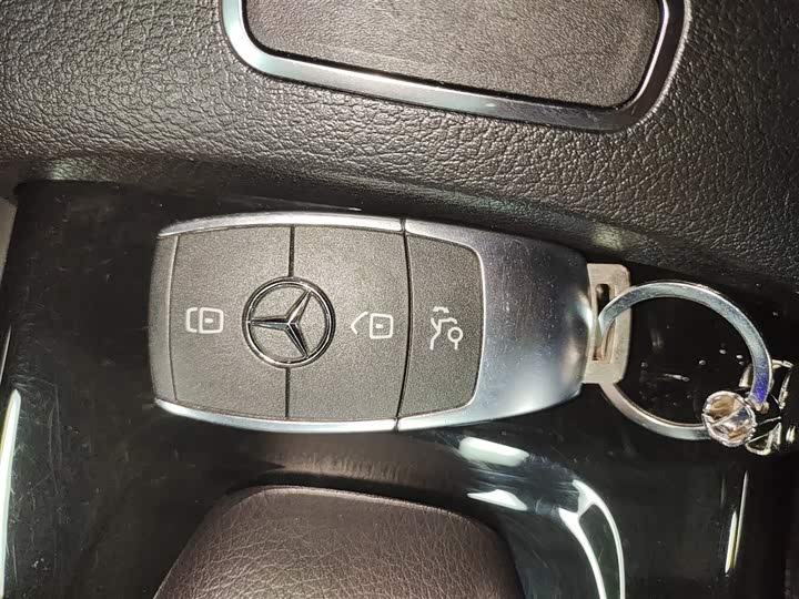 Фото 9 - Mercedes-Benz A-Class