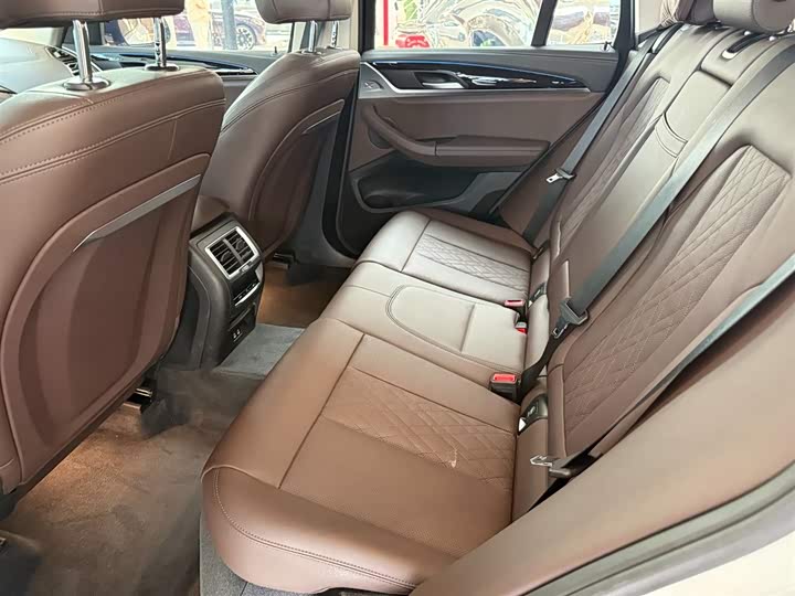 Фото 5 - BMW iX3