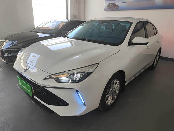 Фото 2 - Roewe i5