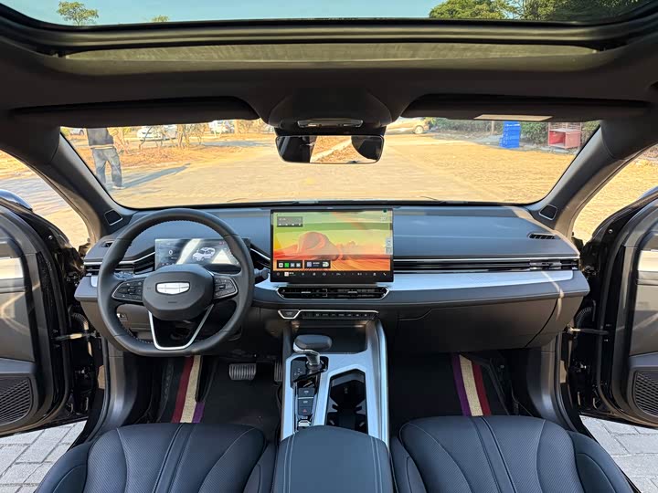 Фото 9 - Geely Preface