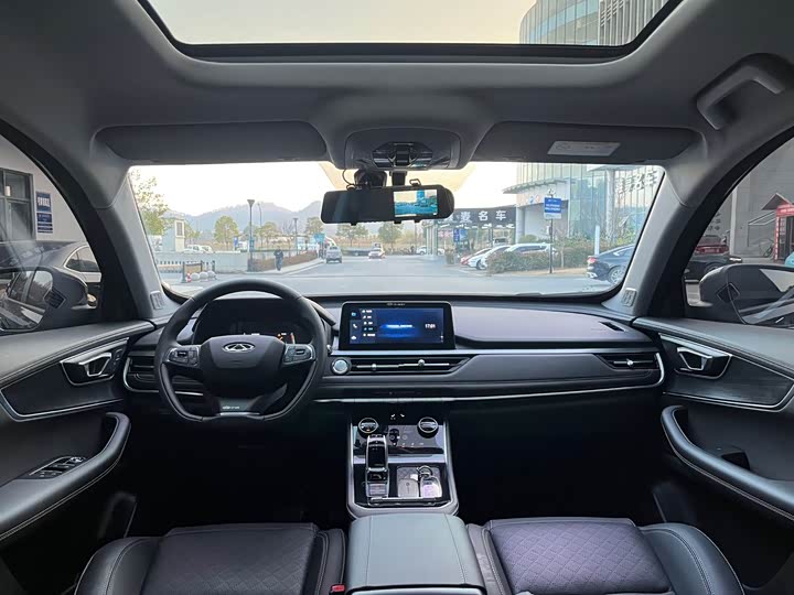 Фото 9 - Chery Tiggo 8