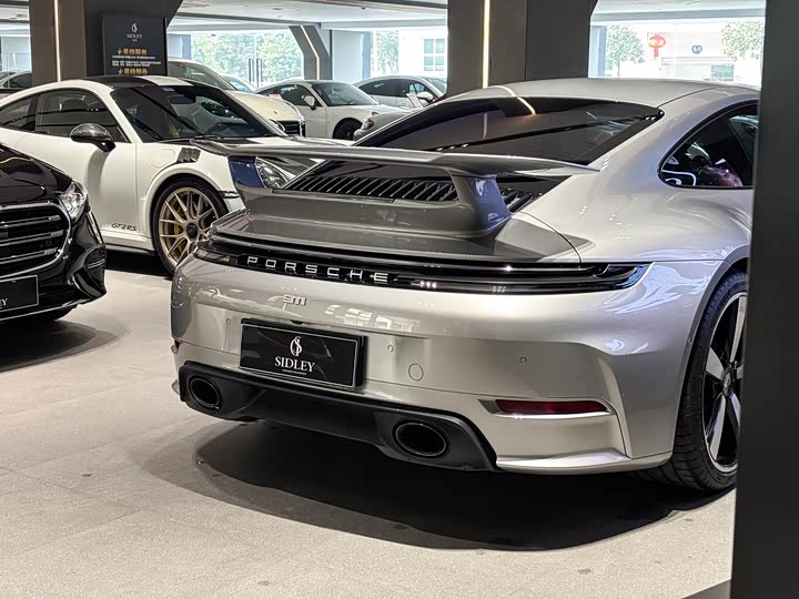 Фото 6 - Porsche 911