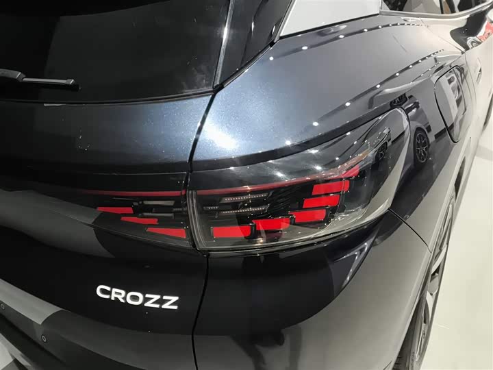 Фото 8 - Volkswagen ID.4 Crozz