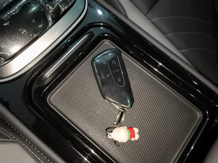 Фото 9 - Volkswagen ID.4 Crozz