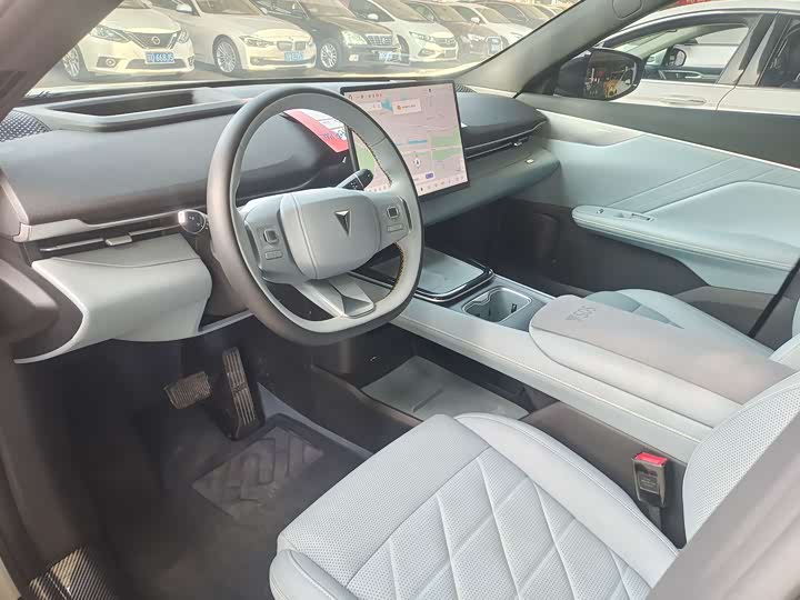 Фото 8 - Changan Deepal S05