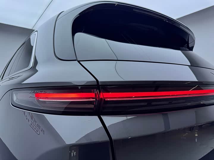 Фото 9 - LiXiang L7