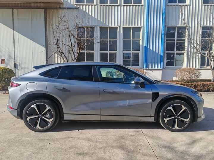 Фото 6 - BYD Song L