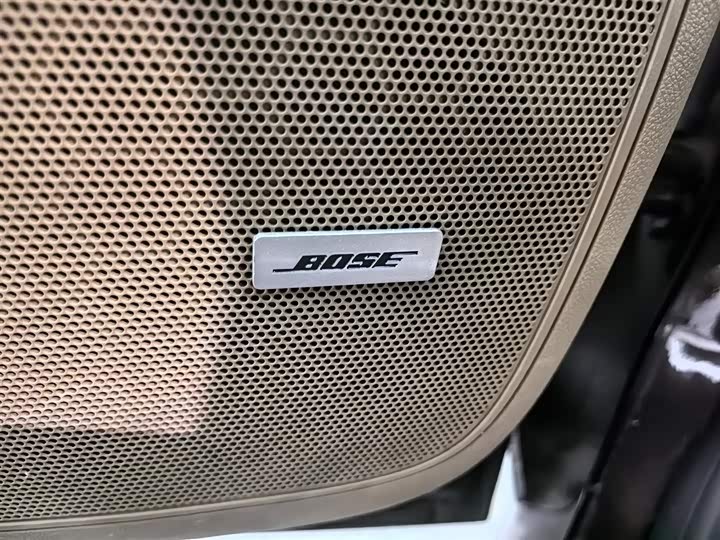 Фото 9 - Buick GL8 ES