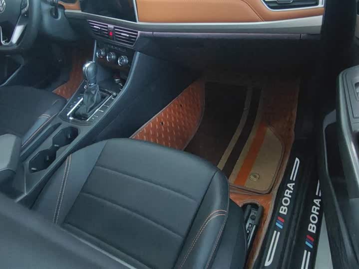 Фото 8 - Volkswagen Bora