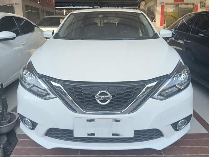 Фото 2 - Nissan Sylphy