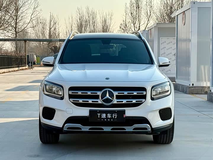 Фото 2 - Mercedes-Benz GLB-Class