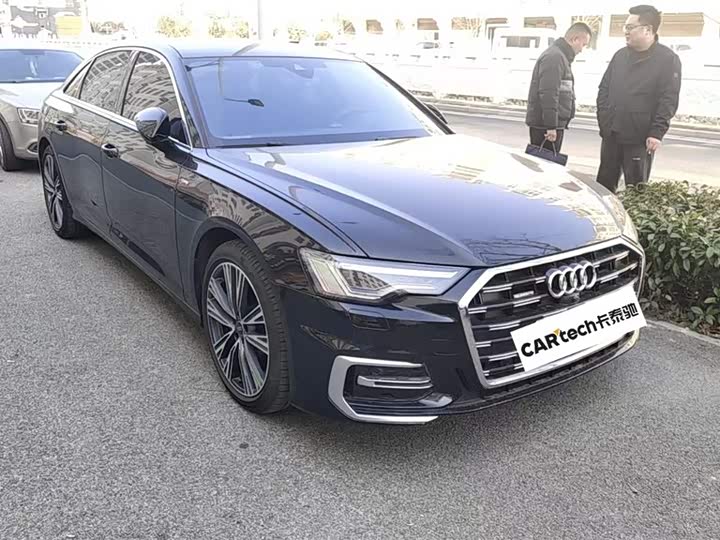 Фото 2 - Audi A6L