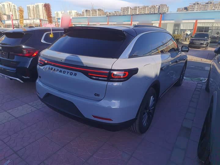 Фото 7 - Leapmotor C11