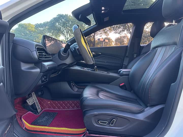 Фото 4 - GAC Trumpchi Empow R