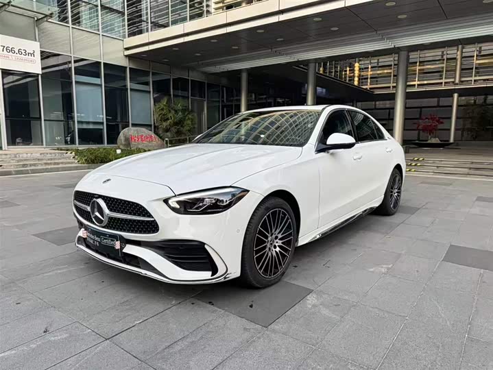 Фото 1 - Mercedes-Benz C-Class