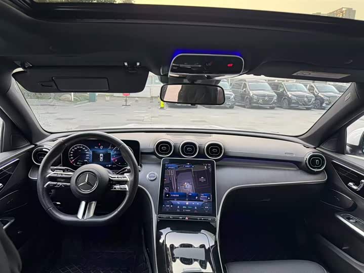 Фото 6 - Mercedes-Benz C-Class