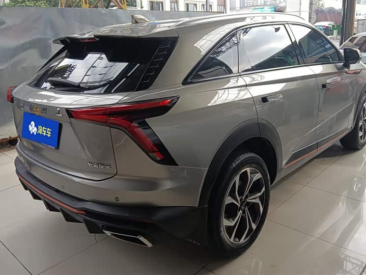 Фото 3 - Haval F7 (Monster)