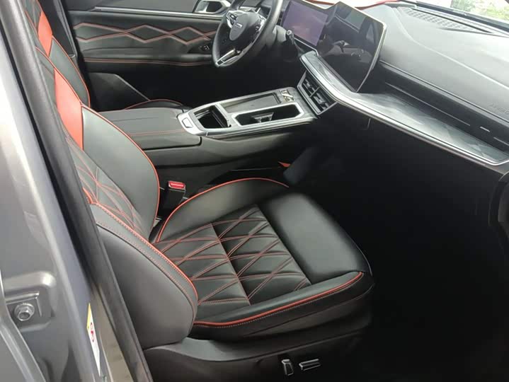 Фото 8 - Haval F7 (Monster)