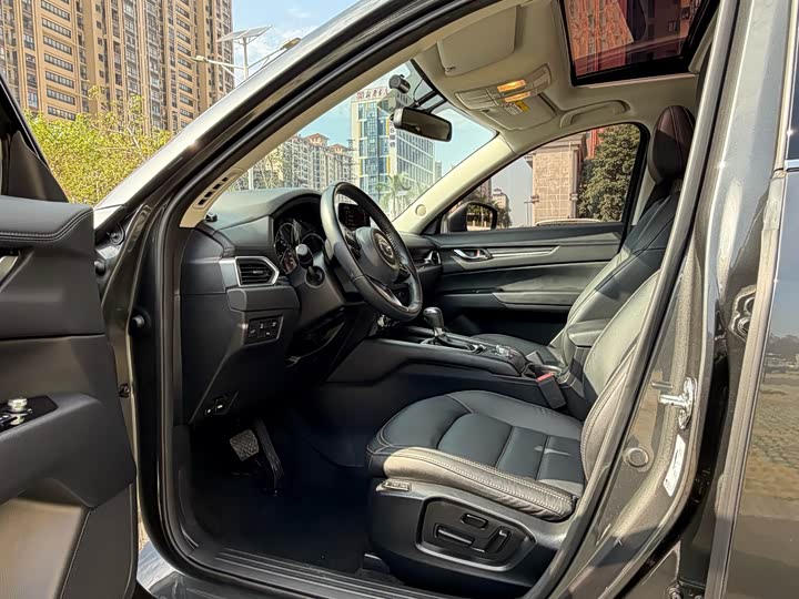 Фото 4 - Mazda CX-5