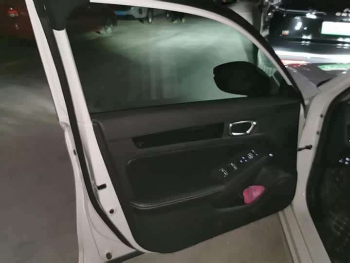 Фото 7 - Honda Civic